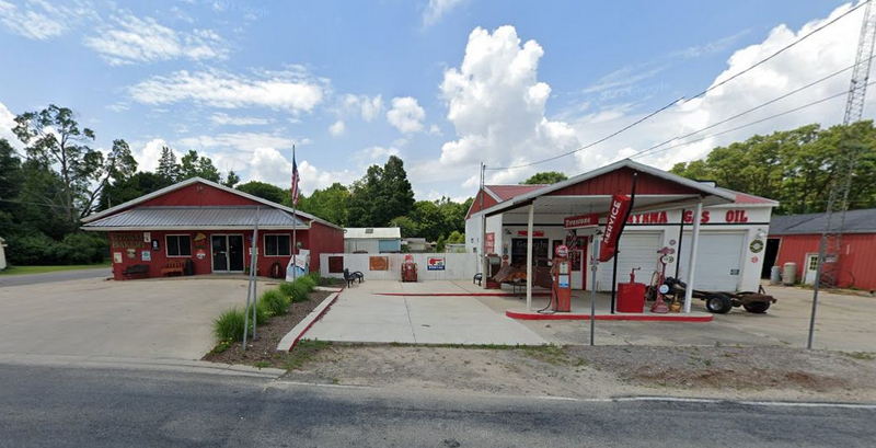 Smyrna Gas & Oil - 2019 Street View (newer photo)